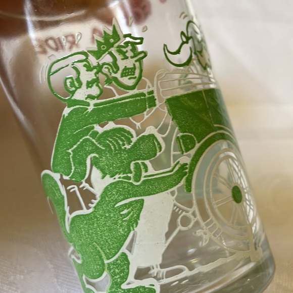 VTG 1971 Archie Comic Gang for a ride Juice Glass - Picture 4 of 8